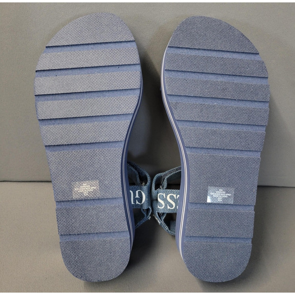 Guess Platform Sandals Womens Size 8M Blue Denim Logo Strap Flatform GWAVIN3 - Picture 10 of 11